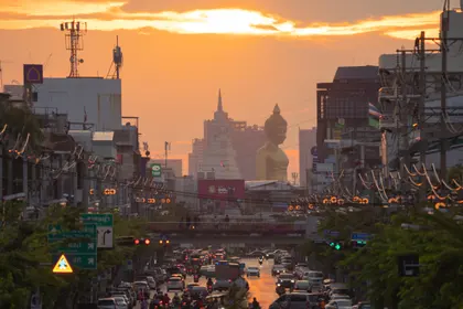 Sunset Over Bangkok Streets — 300-piece jigsaw puzzle