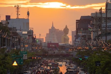 Sunset Over Bangkok Streets — 300-piece jigsaw puzzle