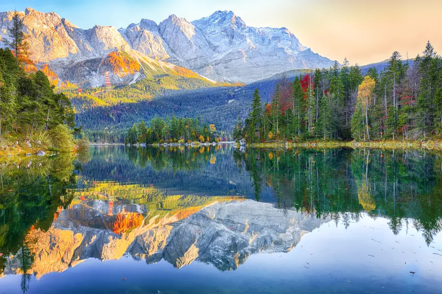 Alpine Reflection Symphony — 400-piece jigsaw puzzle