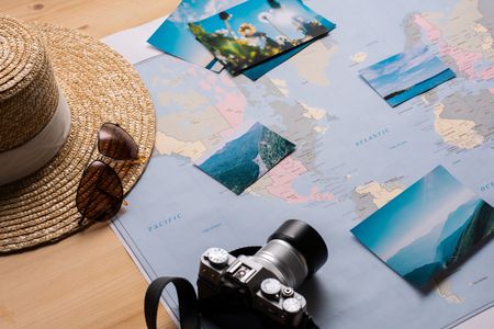 Wanderlust Essentials — 300-piece jigsaw puzzle