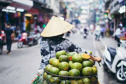 Street Fruit Vendor — 100-piece jigsaw puzzle