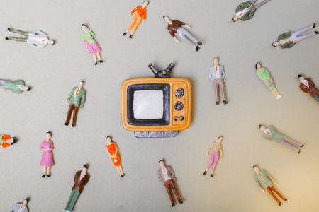 Vintage Television Chaos — 200-piece jigsaw puzzle