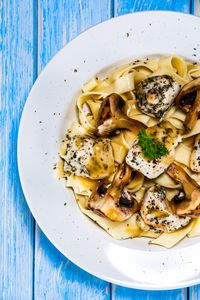 Mushroom Chicken Pasta — 300-piece jigsaw puzzle
