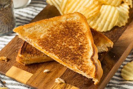 Golden Grilled Cheese — 400-piece jigsaw puzzle