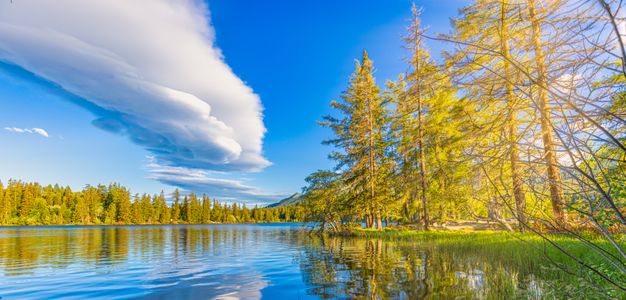 Serene Lakeside View — 150-piece jigsaw puzzle