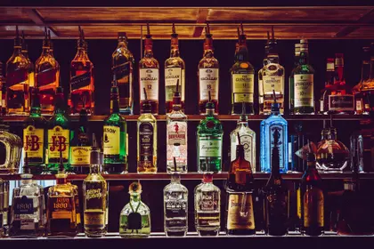 Colorful Bar Spirits — 500-piece jigsaw puzzle
