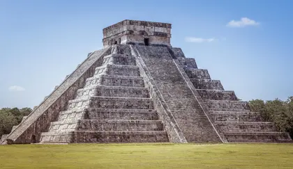 Majestic Mayan Pyramid — 500-piece jigsaw puzzle