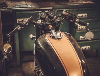 Vintage Motorcycle Charm — 300-piece jigsaw puzzle