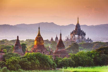 Golden Temples at Dusk — 200-piece jigsaw puzzle