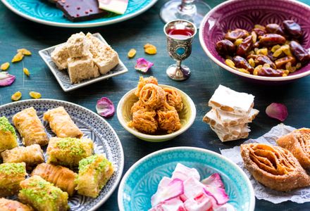 Middle Eastern Delights — 64-piece jigsaw puzzle