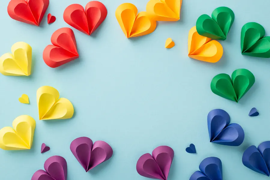 Rainbow Paper Hearts — 150-piece jigsaw puzzle
