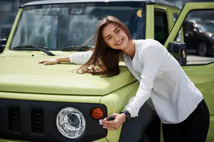 Joyful Car Embrace — 100-piece jigsaw puzzle