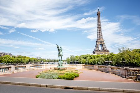 Eiffel Tower Serenity — 300-piece jigsaw puzzle