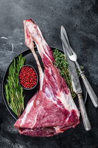 Gourmet Lamb Presentation — 100-piece jigsaw puzzle