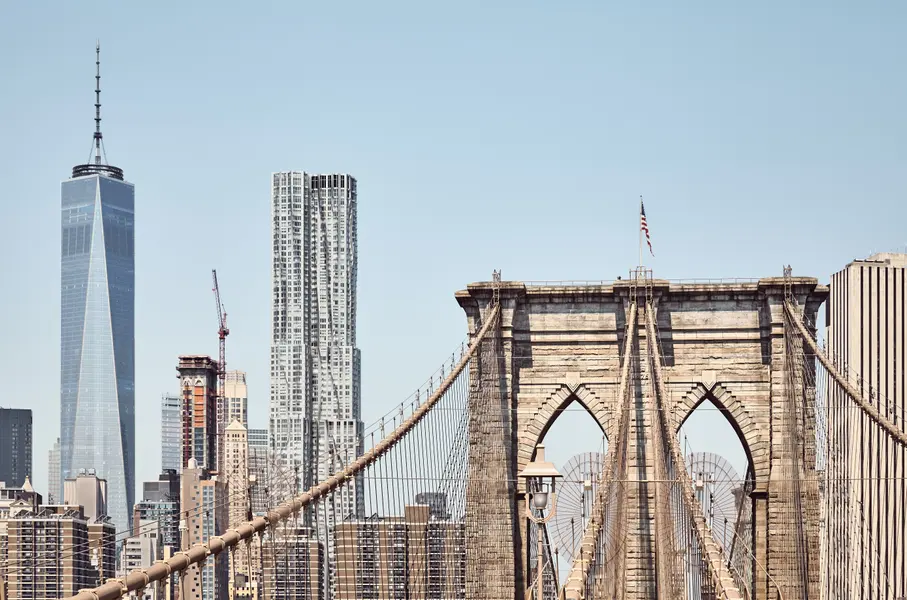 Brooklyn Bridge and Skyline — 300-piece jigsaw puzzle
