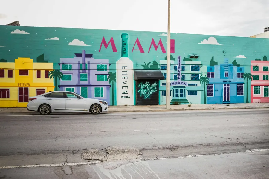 Vibrant Miami Mural — 150-piece jigsaw puzzle