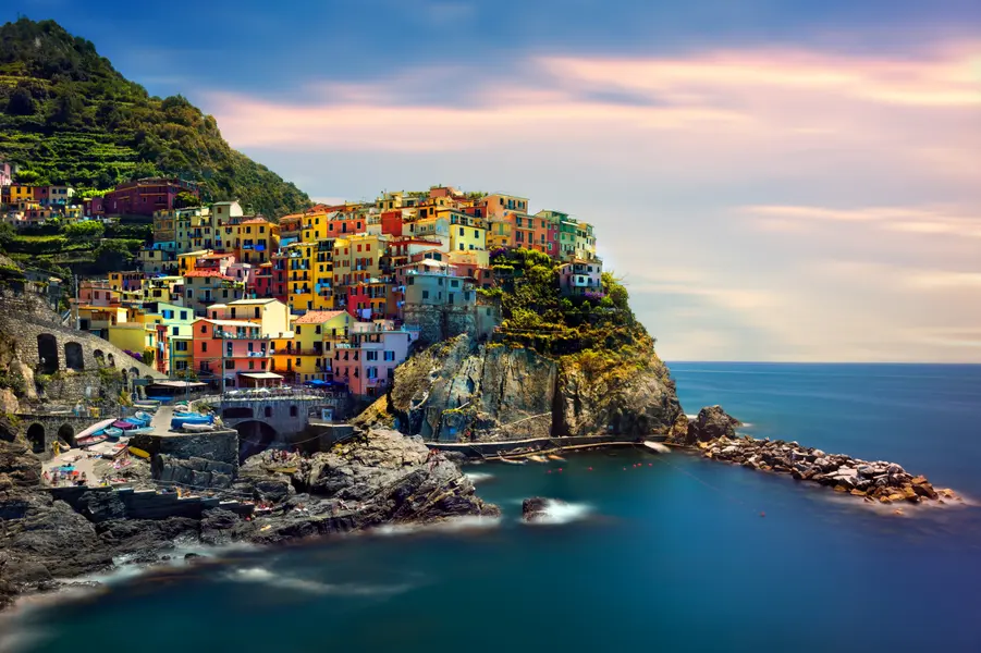 Colorful Cliffside Village — 150-piece jigsaw puzzle