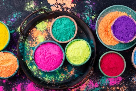 Vibrant Powder Palette — 300-piece jigsaw puzzle