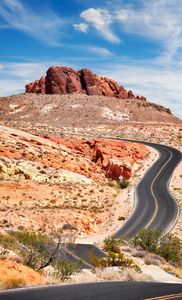 Winding Desert Highway — 100-piece jigsaw puzzle