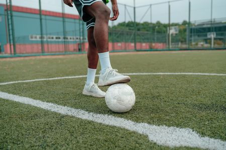 Football Practice Focus — 100-piece jigsaw puzzle