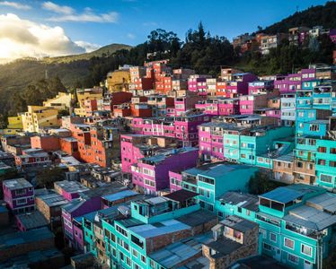 Vibrant Hillside Homes — 300-piece jigsaw puzzle