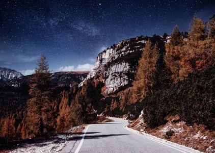Starlit Mountain Road — 200-piece jigsaw puzzle