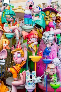 Vibrant Festival Sculptures — 150-piece jigsaw puzzle