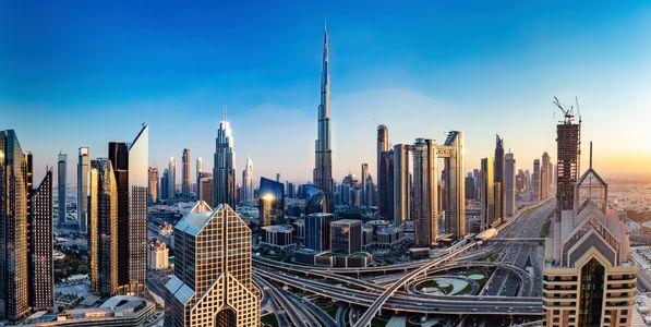 Skyline of Dubai — 150-piece jigsaw puzzle