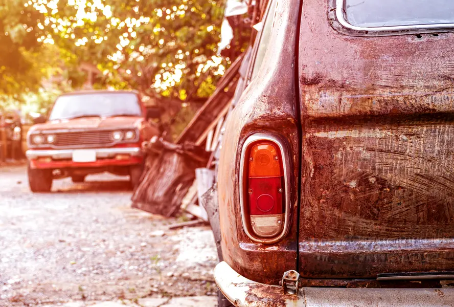 Rusty Automotive Charm — 300-piece jigsaw puzzle