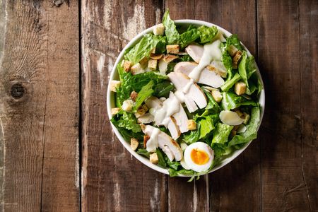Classic Caesar Salad — 400-piece jigsaw puzzle