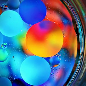 Vivid Color Spheres — 200-piece jigsaw puzzle