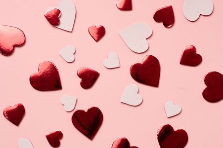 Scattered Heart Cutouts — 64-piece jigsaw puzzle
