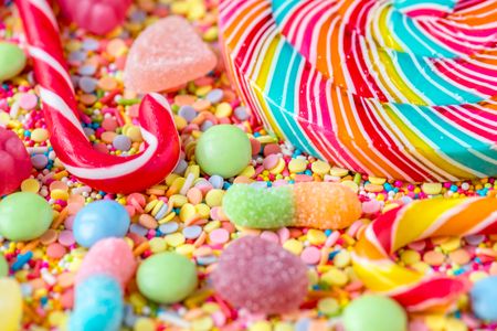 Candy Wonderland — 150-piece jigsaw puzzle