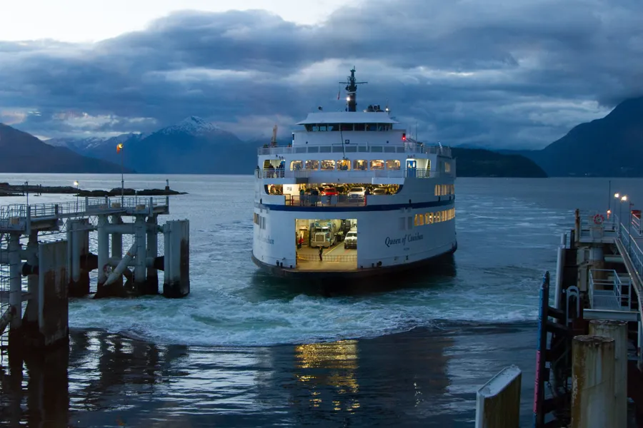 Evening Ferry Arrival — 100-piece jigsaw puzzle