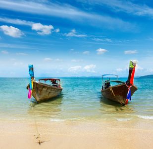 Idyllic Beach Boats — 300-piece jigsaw puzzle