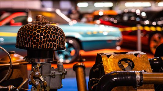 Vintage Car Showcase — 100-piece jigsaw puzzle