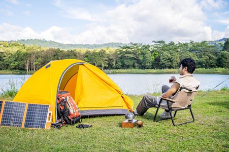 Lakeside Camping Retreat — 300-piece jigsaw puzzle