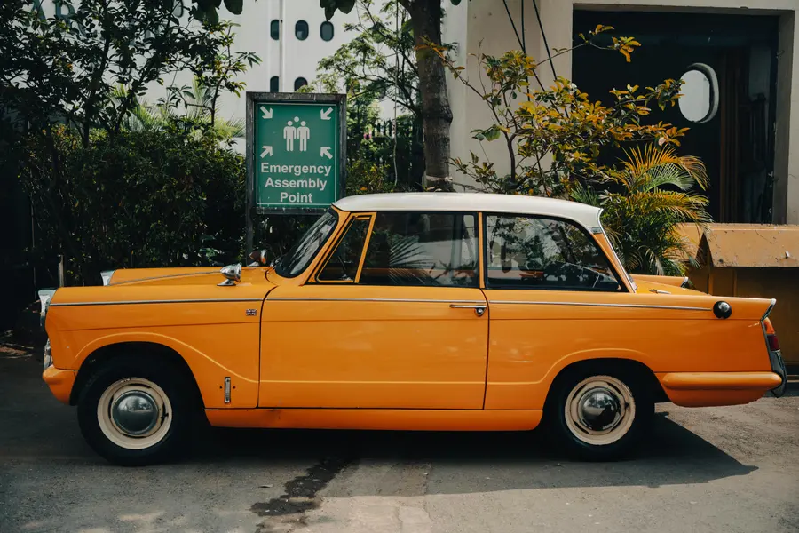 Vintage Yellow Car — 100-piece jigsaw puzzle