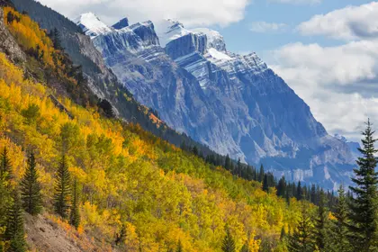 Autumn Mountain Splendor — 100-piece jigsaw puzzle