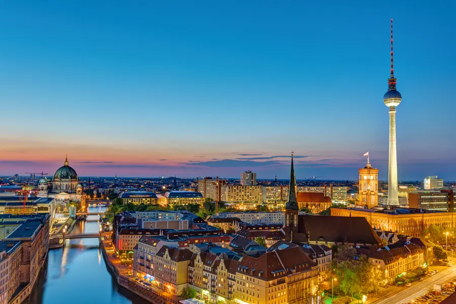 Berlin Evening Glow — 150-piece jigsaw puzzle