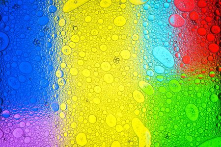 Rainbow Bubble Spectacle — 200-piece jigsaw puzzle