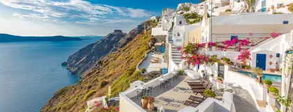Charme du bord de mer à Santorin — puzzle de 64 pièces