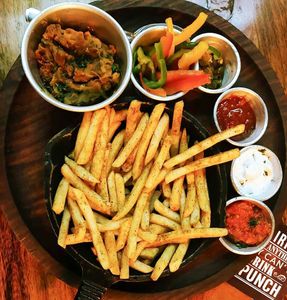 Gourmet Fries Platter — 200-piece jigsaw puzzle