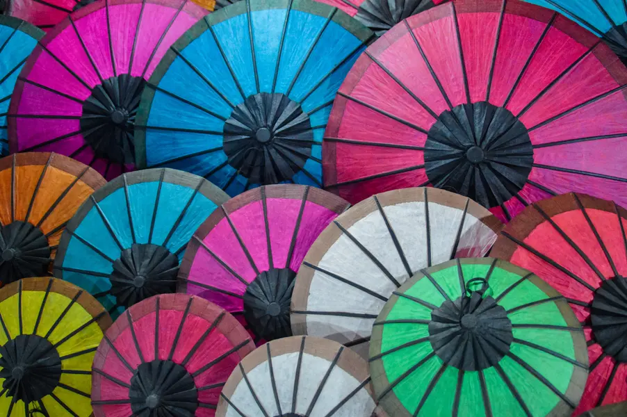 Vibrant Paper Umbrellas — 150-piece jigsaw puzzle