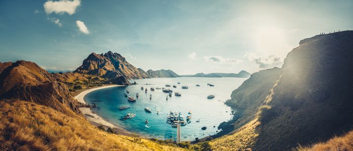 Serene Island Bay — 200-piece jigsaw puzzle