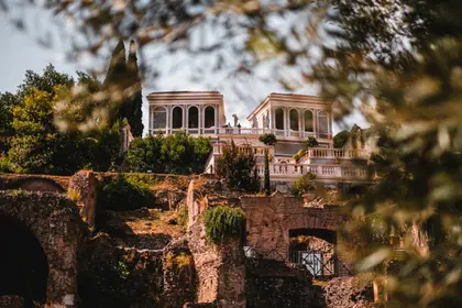 Ancient Roman Elegance — 100-piece jigsaw puzzle