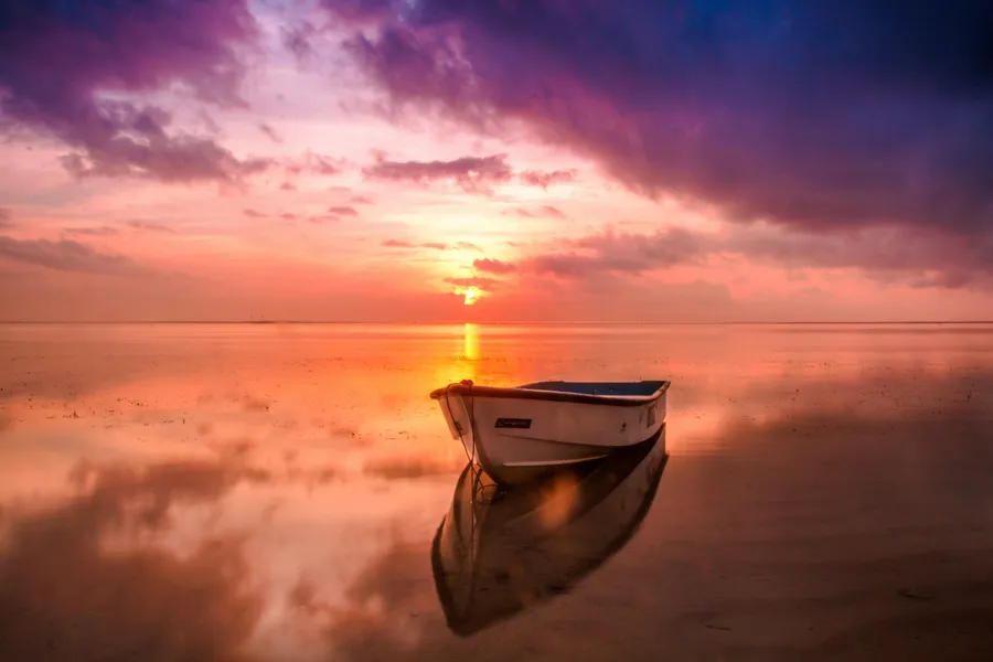 Tranquil Sunset Reflection — 200-piece jigsaw puzzle