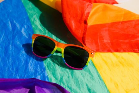 Vibrant Rainbow Shades — 300-piece jigsaw puzzle