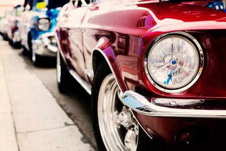 Vintage Car Parade — 100-piece jigsaw puzzle