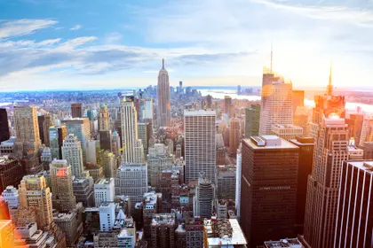 Sunlit Urban Skyline — 500-piece jigsaw puzzle